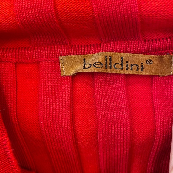 Bright red turtleneck - Picture 2 of 3